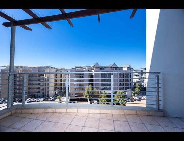 2 BEDROOM APARTMENT TO LET IN TYGER WATERFRONT